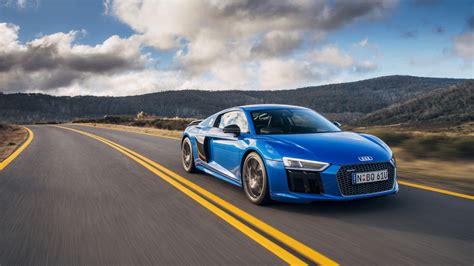 Audi R8 e-tron Wallpapers Images Photos Pictures Backgrounds