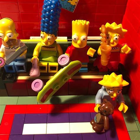 Ready for couch gag. #Lego #minifigures #simpsons | Mini figures, Legos ...