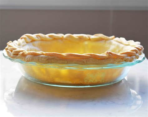 easy pie crust with butter and vinegar