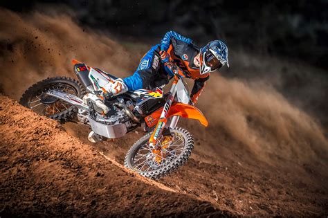 2017 KTM 450 SX-F Review