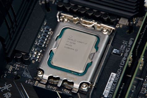 Intel leans on more E-cores for performance boosts in leaked 13th-gen ...