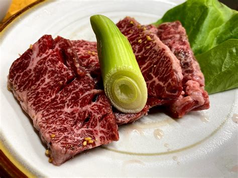 Cows' meat is well marbled, but why? | Gourmand Tokyo