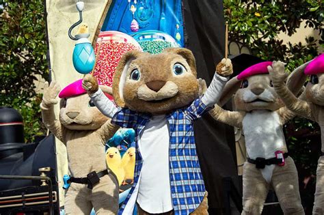 Easter Bunny comes to Universal Orlando with new live performances by ...