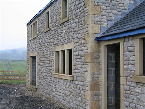 sandstone detail on houses - Google Search | Limestone house, Bungalow ...