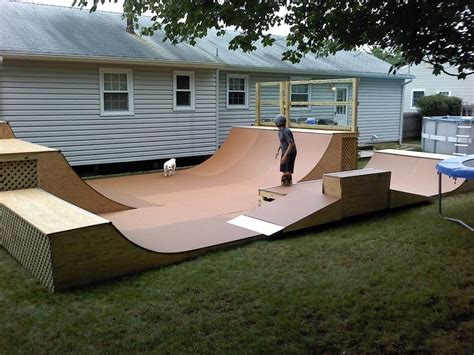 Backyard Mini Ramp - Backyard Design Ideas