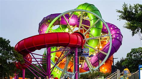 SlideWheel - The World's First Rotating Water Slide