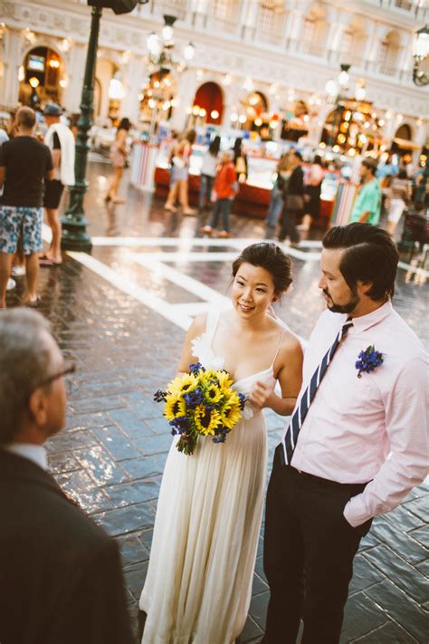 Adorable Gondola Elopement at Venetian from Cluney Photo » Little Vegas ...