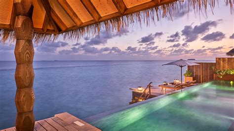 Sunset Luxury Water Villa - Luxury Resort Maldives - Joali Maldives