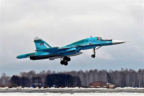 New Sukhoi Su-34 delivered to Russian Air Force after losses during ...