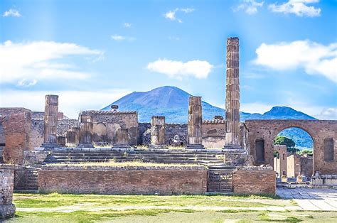 Pompeii Archeological Site: 10 Interesting Facts - WorldAtlas