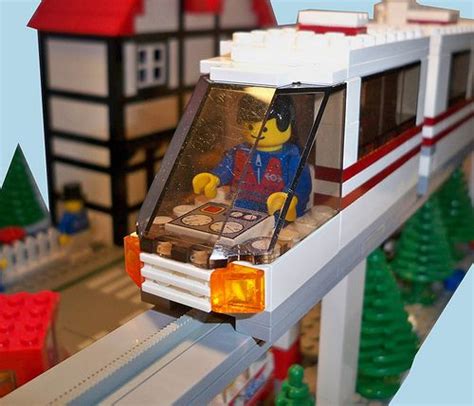 Classic Town Monorail | Lego building instructions, Lego room, Lego toys