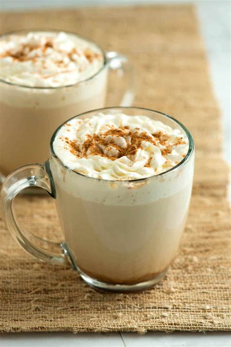 The Best Homemade Pumpkin Spice Latte Recipe