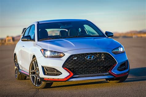 HYUNDAI Veloster N Specs & Photos - 2018, 2019, 2020, 2021, 2022, 2023 ...