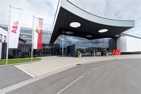 ABB opens global innovation and training campus for machine automation ...