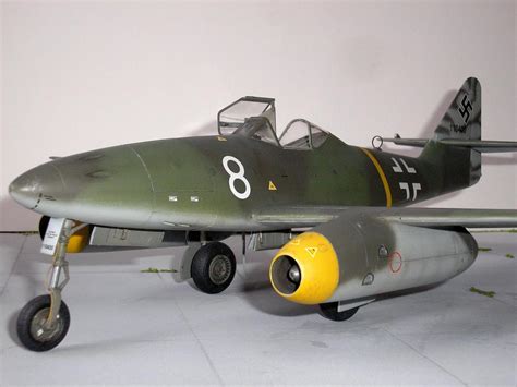 Messerschmitt Me 262 A-1a by Trumpeter in 1/32 scale - iModeler