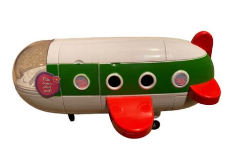 Peppa Pig Holiday Plane Playset Talking talks airplane + figures *READ ...