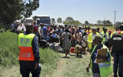 12 Killed, More Than 260 Injured In South Africa Train Crash