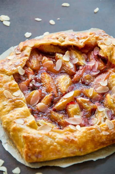 Easy Rustic Plum Pie : Italian Recipe Book