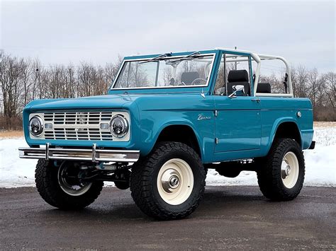 1970 Ford Bronco | Ford Bronco Restoration Experts - Maxlider Brothers ...