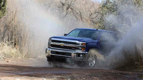 Yes, You Can Off-Road The 2015 Chevy Silverado 2500 Z71