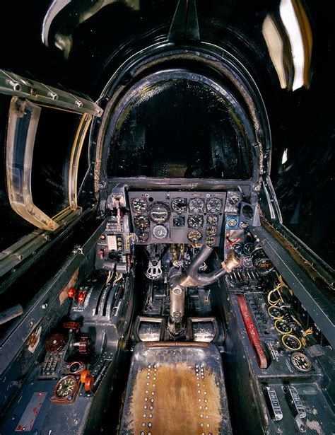 Heinkel He 219 - Cockpit Luftwaffe, Fighter Pilot, Fighter Planes ...