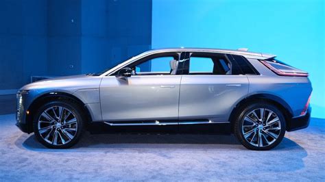 2023 Cadillac Lyriq: Get a first look at the new luxury electric SUV ...