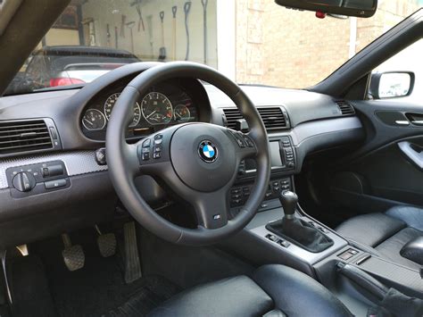 15 years later, this interior has aged so gracefully : r/e46