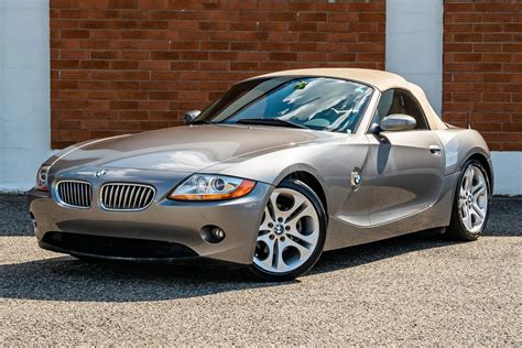 Download Roadster Vehicle BMW Z4 Image