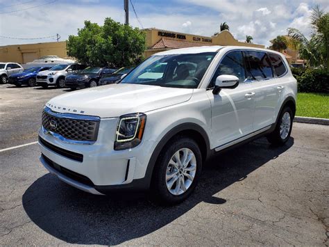 Certified Pre-Owned 2021 Kia Telluride LX