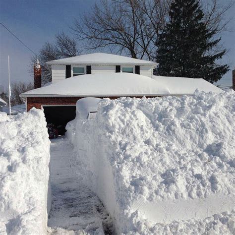 Lake-effect snow storm hits Buffalo, New York | abc11.com