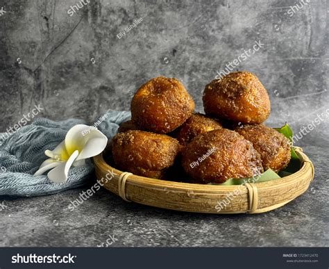 Traditional Malay Kueh Kuih Called Keria Stock Photo 1723412470 ...