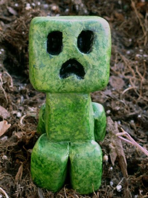 Minecraft - Baby Creeper 01 by hotkeys on DeviantArt