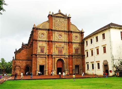 15 Churches in Goa to include on a Heritage Tour | HHI Blog