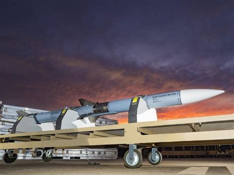 AIM-120 Advanced Medium-Range Air-to-Air Missile, US