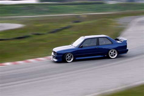 Bmw E36 Drift Car Wallpaper / BMW king Europe drifting cars white cars ...