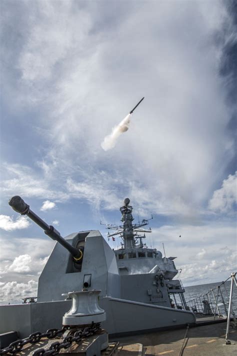 Sea Ceptor Missile System Enters Royal Navy Service | Joint Forces News