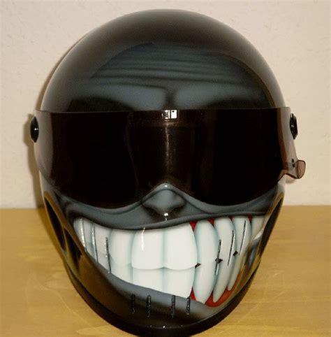 GoosBall: 18 Cool and Creative Motorcycle Helmet Designs