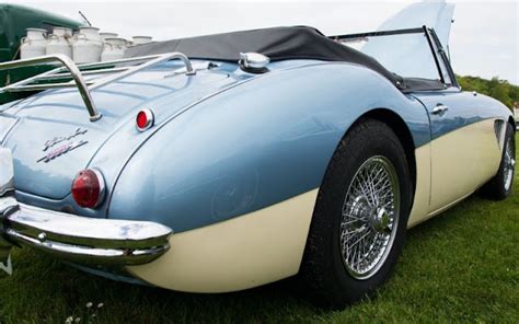 Beautiful Photos of the Austin-Healey 3000 | Vintage News Daily