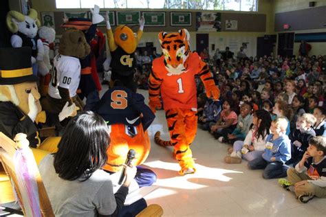 ACC mascots help celebrate literacy | Latest Headlines ...