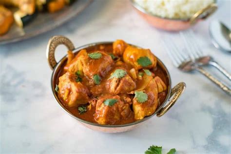 Quick and Easy Chicken Madras - Culinary Ginger