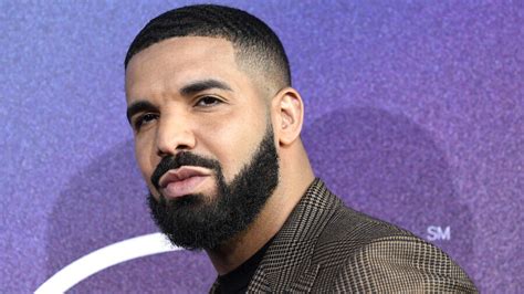 Drake Fans Are Having Too Much Fun Roasting His New Haircut | iHeart