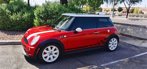 2006 MINI Cooper S John Cooper Works factory JCW R53 Chili Red w/ white ...