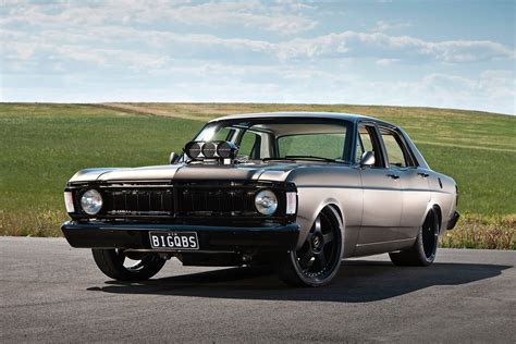 STREET EXTREME HEMI-POWERED FORD XY FALCON | Street Machine