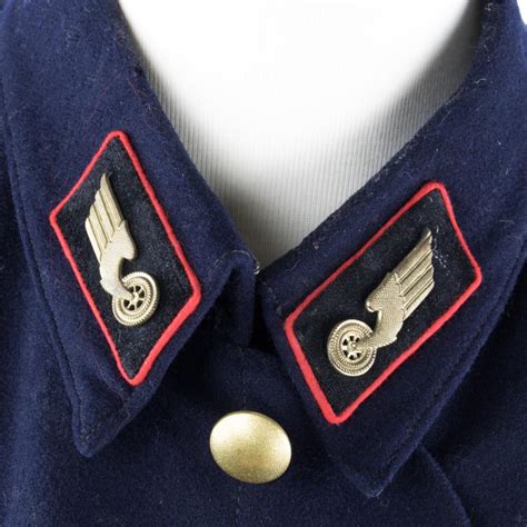 Lot - DEUTSCHE REICHSBAHN OFFICER'S UNIFORM