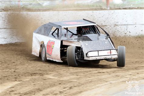 Dirt Track Racing | Dodge County Fairgrounds