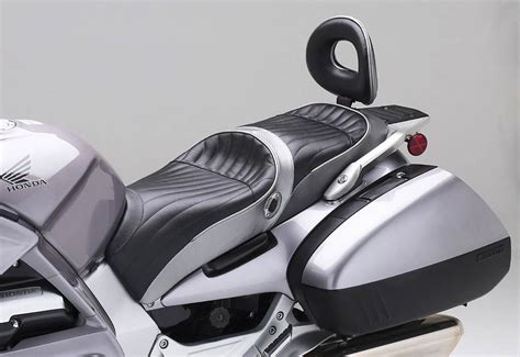 Corbin Motorcycle Seats & Accessories | Honda ST1300 | 800-538-7035