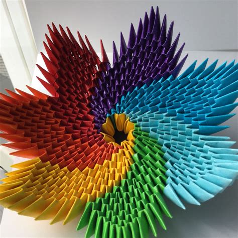 Rainbow bowl CREA ... someday I want to learn how these work! | Origami ...