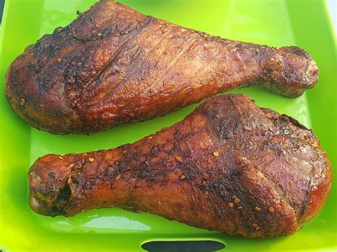 Made some smoked turkey legs! : r/BBQ