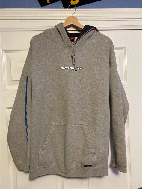 Quiksilver 2000s QUICKSILVER HOODIE | Grailed