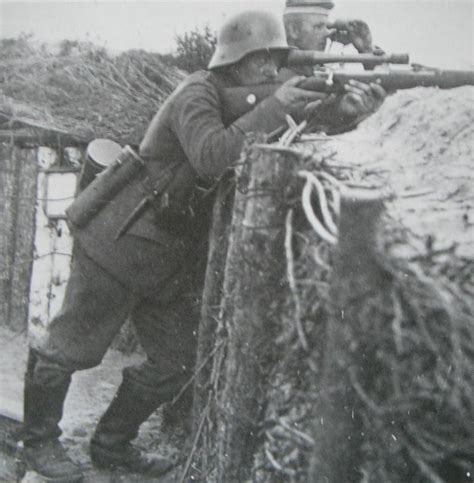 German sniper and his spotter. WW 1. | World war one, World war, World ...